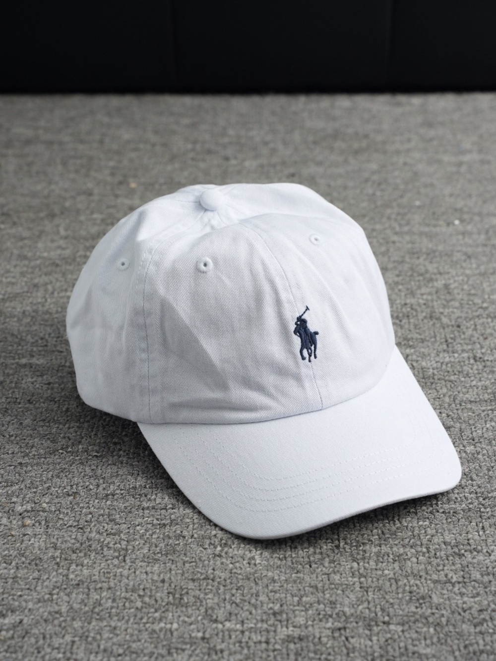 Polo by Ralph Lauren White Baseball Cap with Navy Polo Pony - Picture 3 of 6